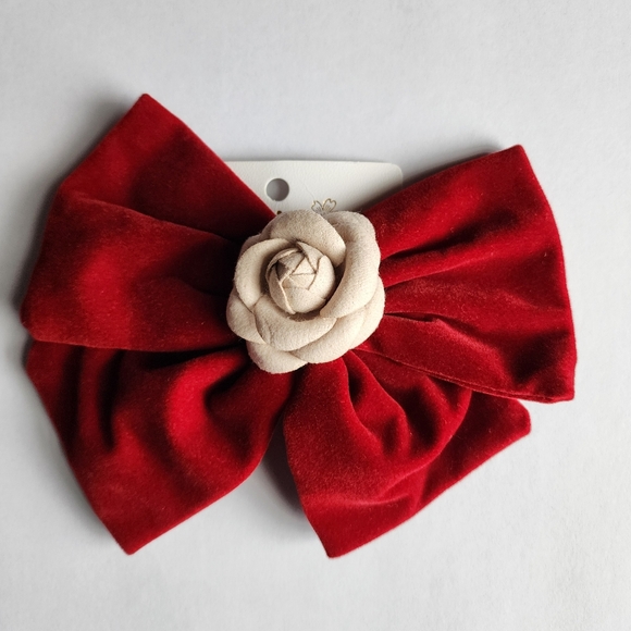 Red Velvet Bow with Cream Flower - Picture 1 of 2